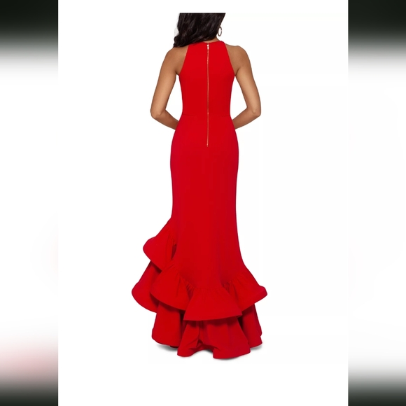 Red evening gown - Picture 2 of 6